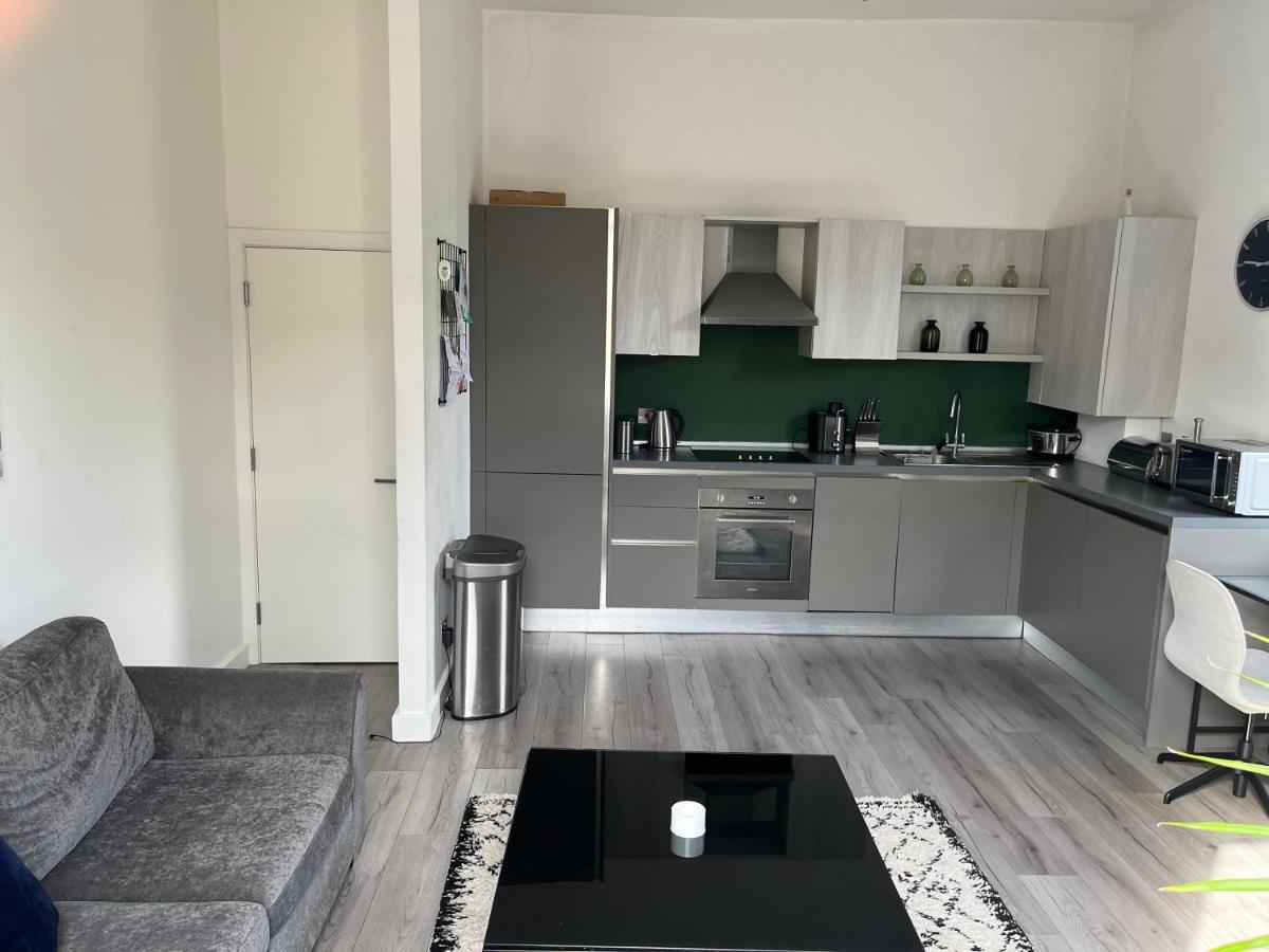Spacious Modern 1-Bed Apartment Near Victoria Park London Exteriör bild